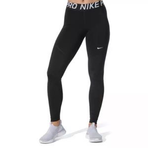 Nike Pro black leggings